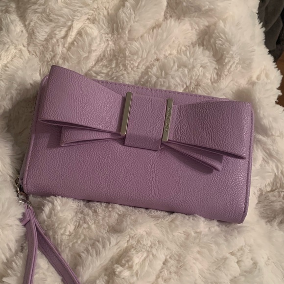 ❌SOLD❌ Betsey Johnson Wallet Lot (5 Wallets) - Picture 5 of 15